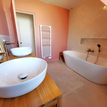 Maison De Charme Vue Holiday home *